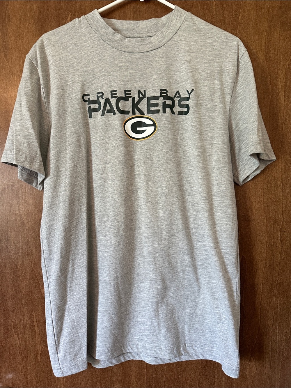 NWOT Green Bay Packers Team Apparel Grey Sleepwear Shirt
